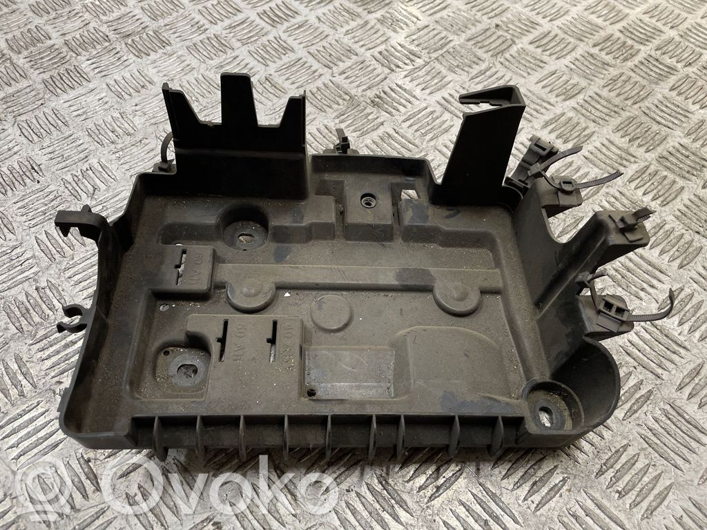 Opel Corsa D Battery tray 