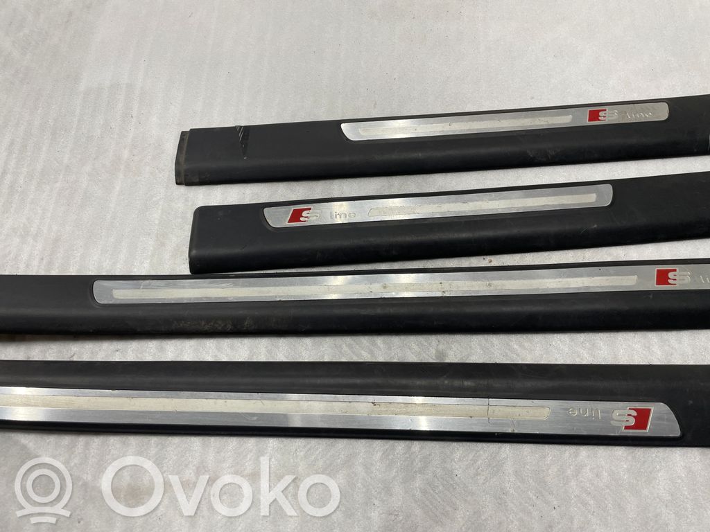 Audi A6 S6 C6 4F Listwa progowa przednia 