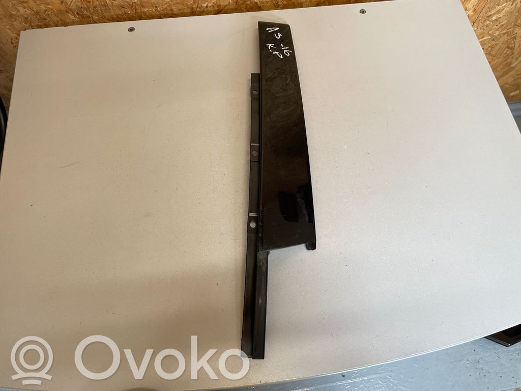 Audi A3 S3 8V Front door glass trim molding 