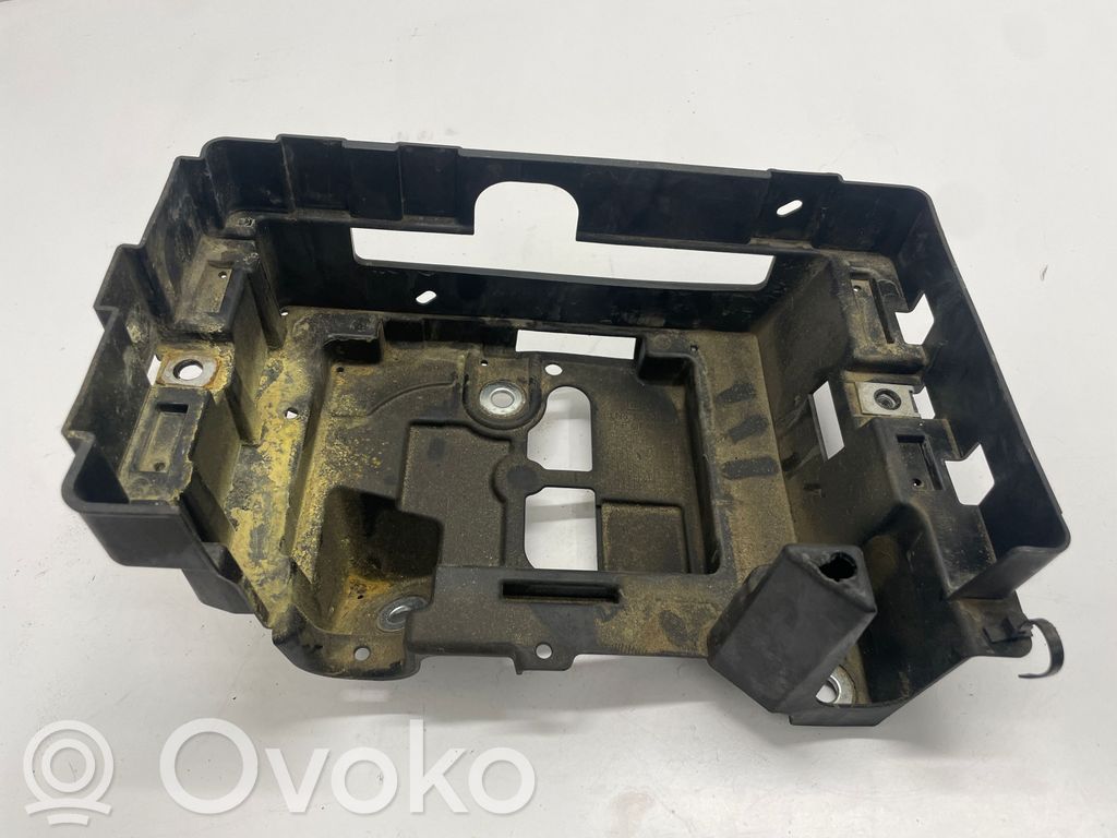 Opel Meriva B Akun alusta 