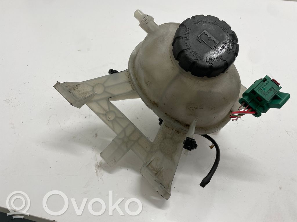 Mercedes-Benz A W177 Zbiornik wyrównawczy chłodziwa 