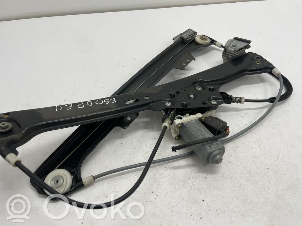 Front door window regulator with motor   7075668
