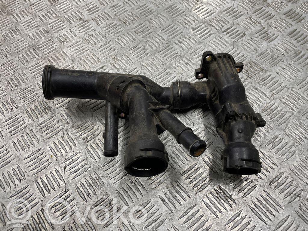 Volkswagen Golf VII Thermostat / Thermostatgehäuse 