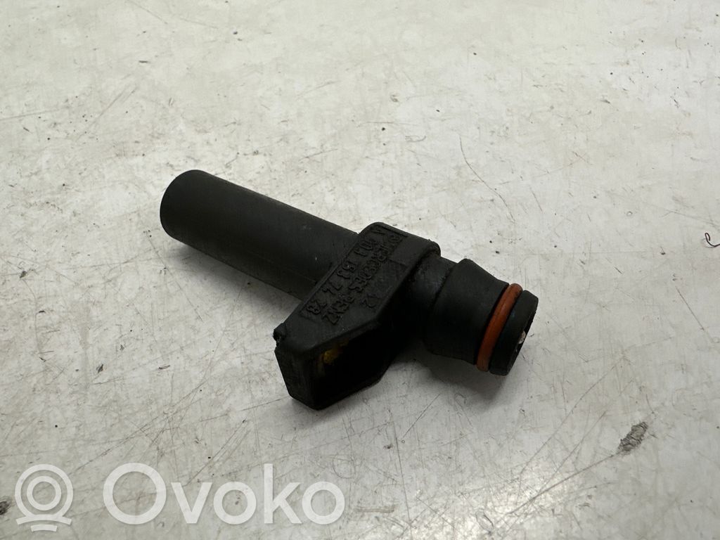 Mercedes-Benz E W210 Sensor de posición del cigüeñal 