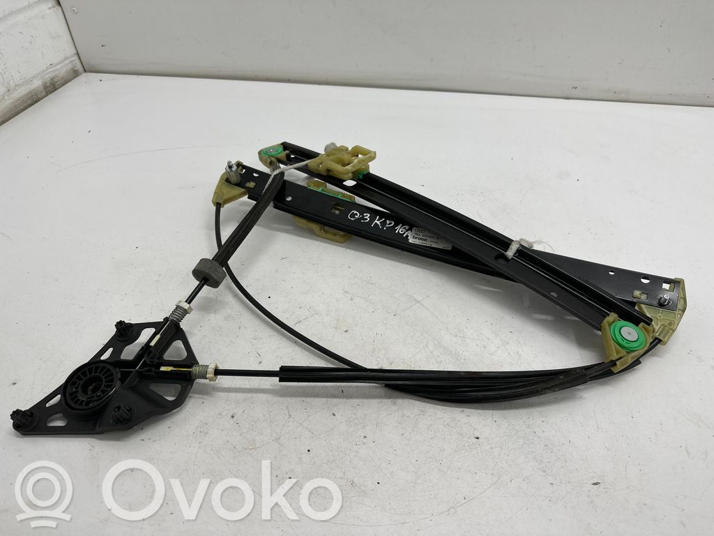 Audi Q3 8U Mechanizm podnoszenia szyby przedniej bez silnika 