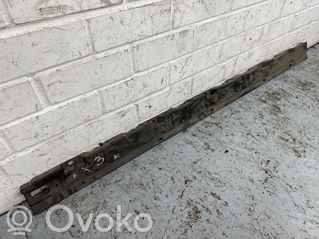 BMW X3 E83 Sill supporting ledge 