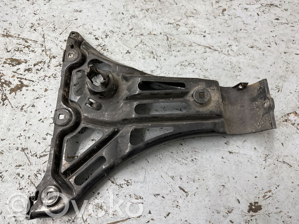 Rear bumper mounting bracket   7060795