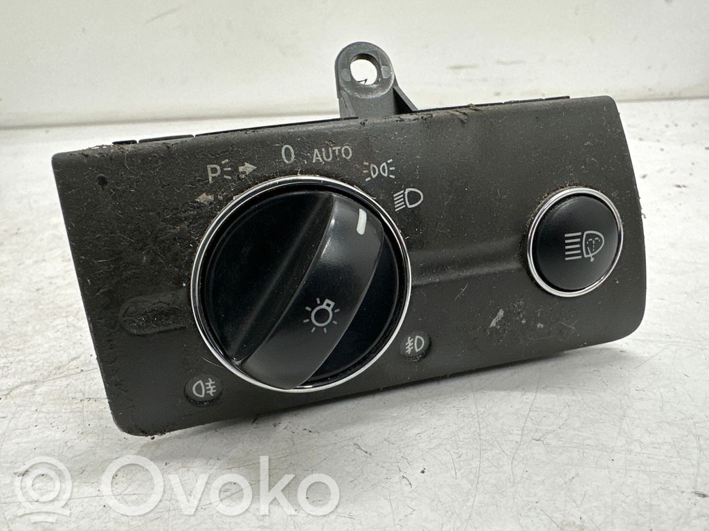 Mercedes-Benz E W211 Interruptor de luz 