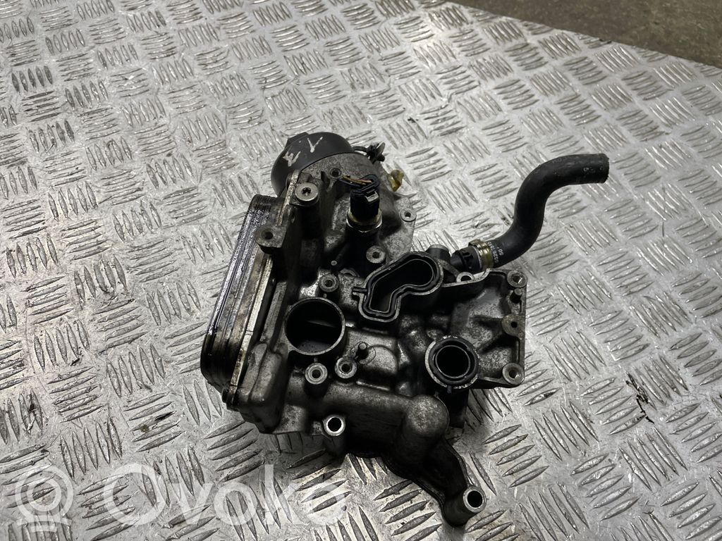 Opel Corsa E Oil filter mounting bracket 