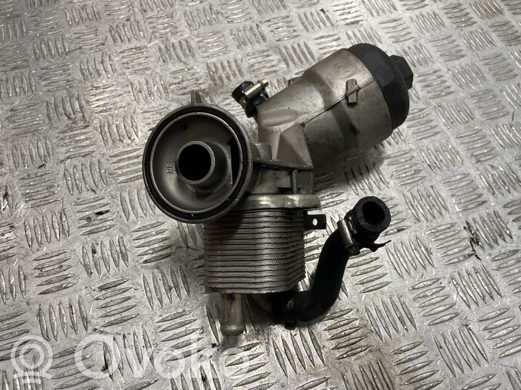 Opel Zafira B Oil filter mounting bracket 