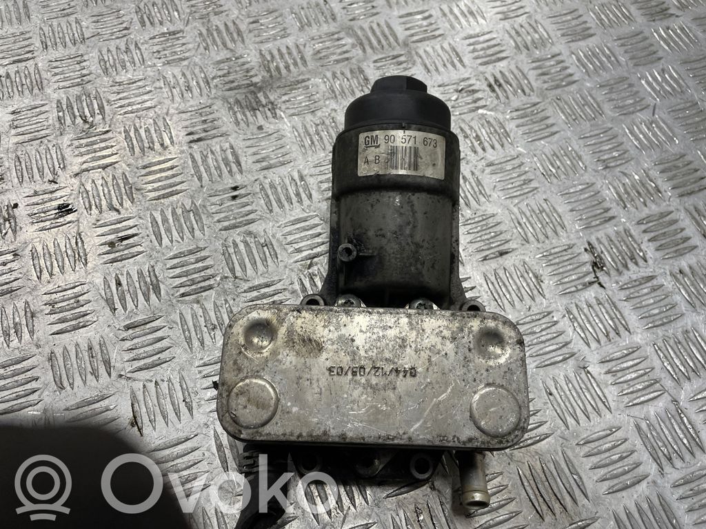 Opel Vectra C Oil filter mounting bracket 