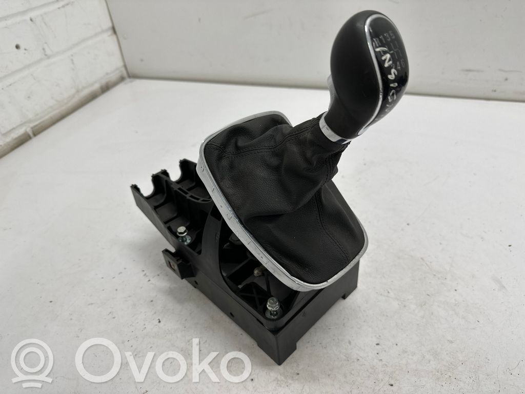 Opel Insignia A Gear shifter/selector 
