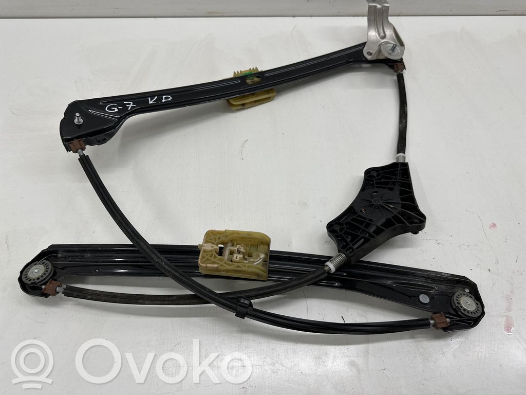 Volkswagen Golf VII Mechanizm podnoszenia szyby przedniej bez silnika 