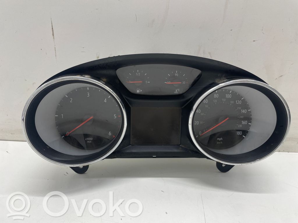 Opel Astra K Vitezometru (grup de instrumente) 