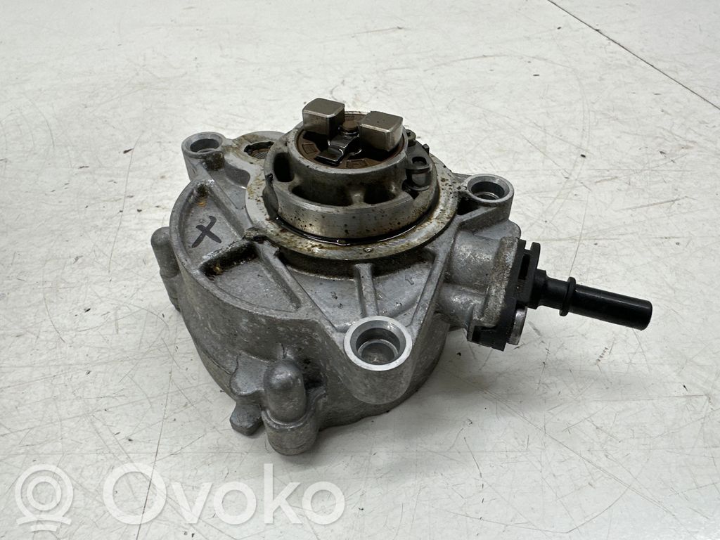 Opel Corsa F Bomba de vacío 