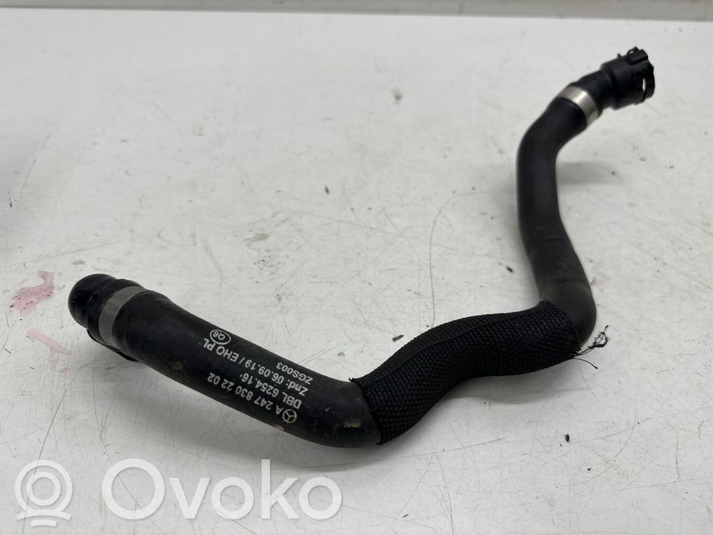 Mercedes-Benz A W177 Engine coolant pipe/hose 