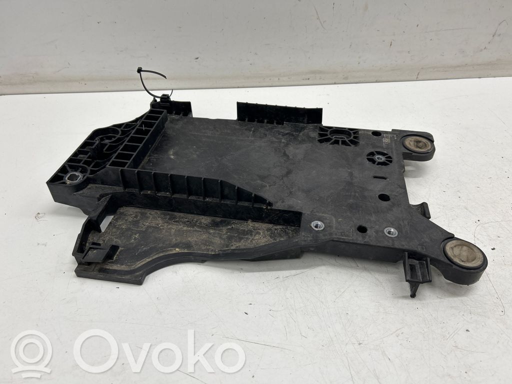 BMW X1 F48 F49 Półka akumulatora 