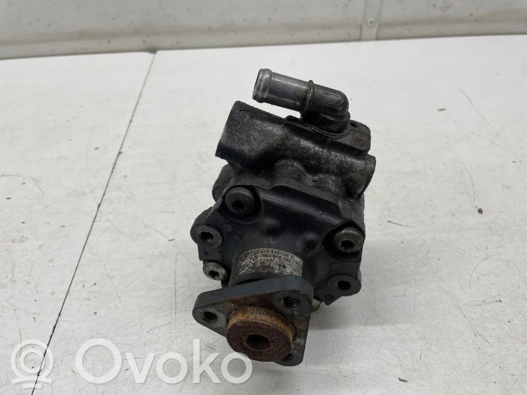 Audi A6 S6 C6 4F Ohjaustehostimen pumppu 