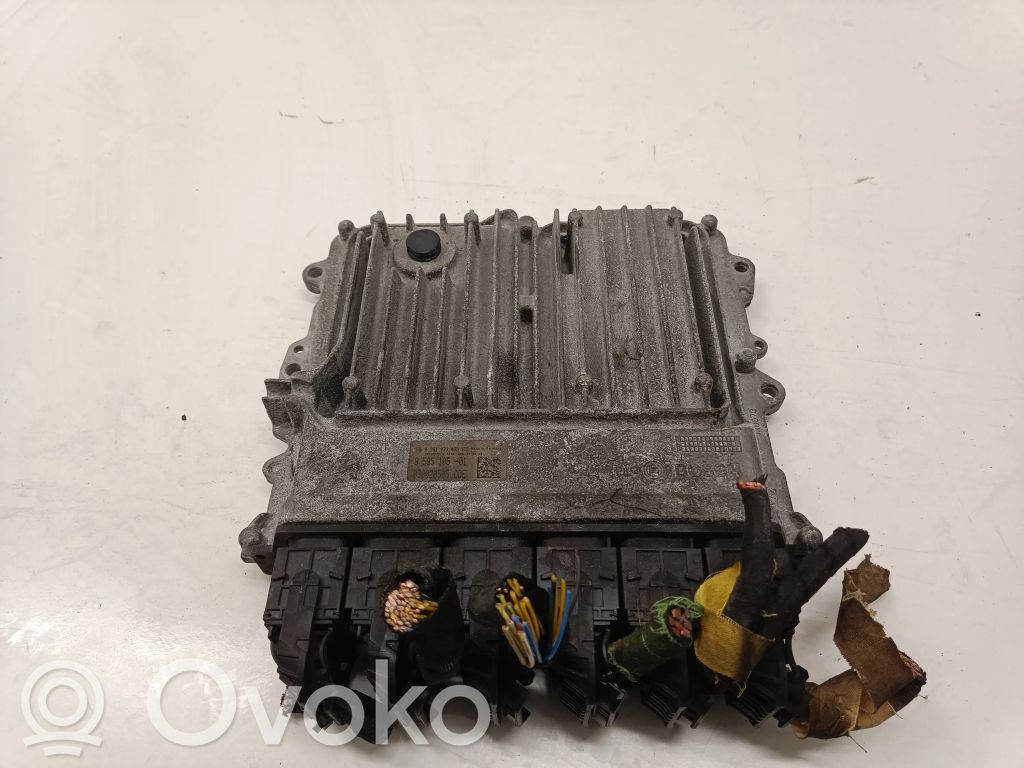 BMW 7 G11 G12 Engine control unit/module 