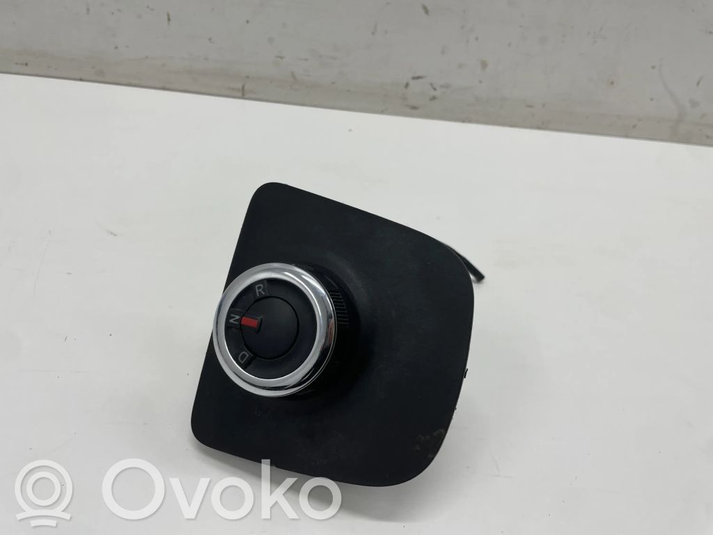 Dacia Spring Otros interruptores/perillas/selectores 