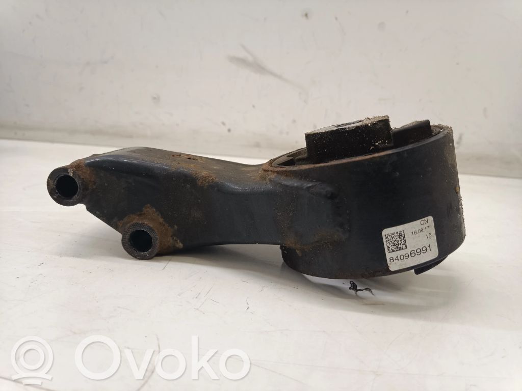 Opel Insignia B Engine mount bracket 