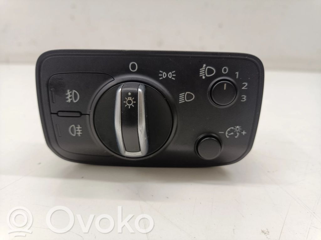 Light switch   8V0941531AG