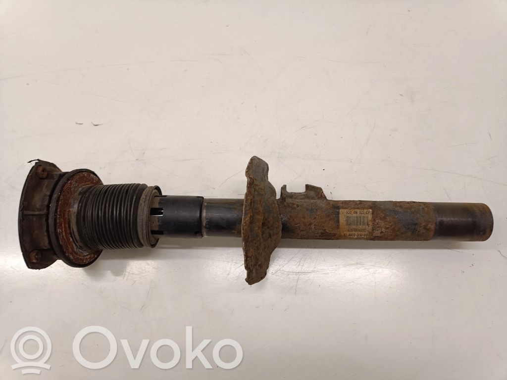 Audi A3 S3 8V Stoßdämpfer vorne 