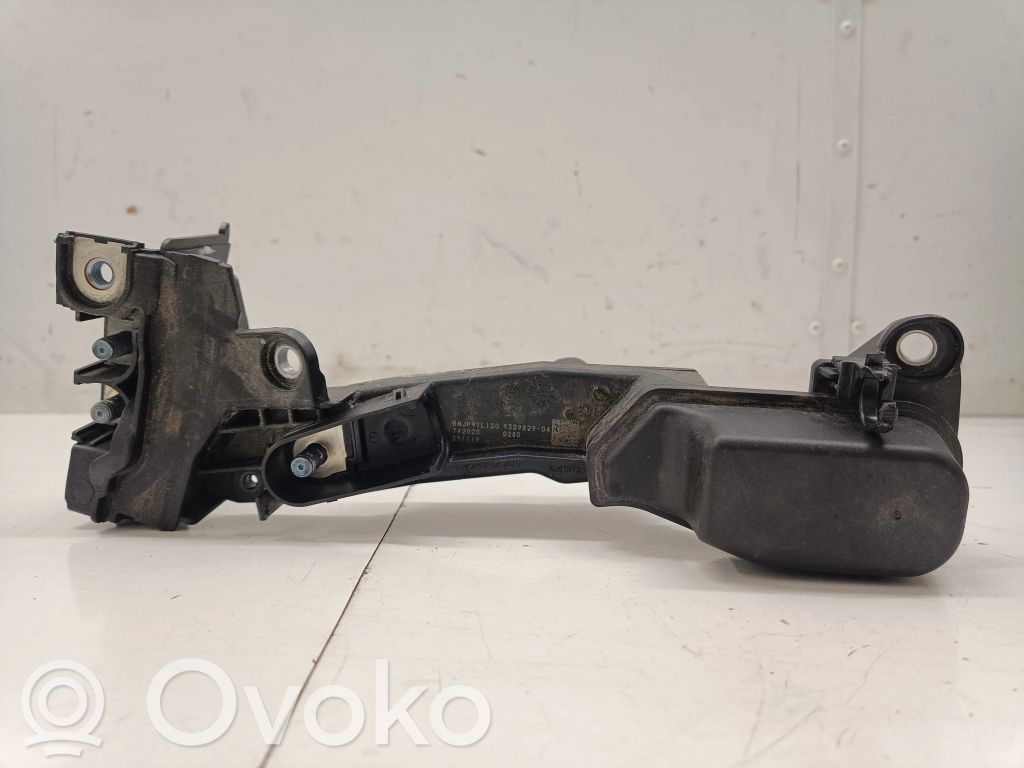 BMW 5 G30 G31 G38 Current control relay 