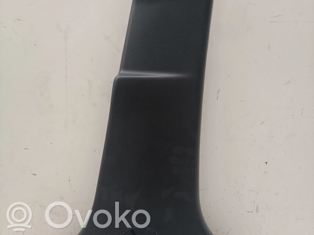 Lexus NX (B) Revêtement de pilier (bas) 