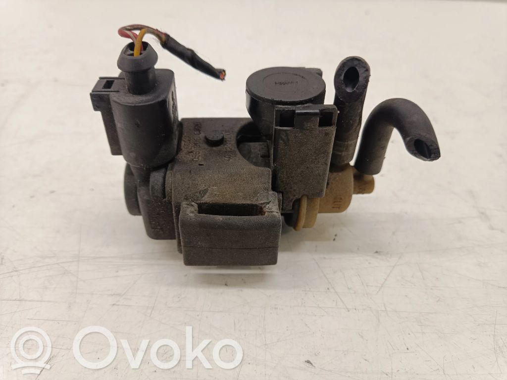 Audi A7 S7 4G Solenoīda vārsts 