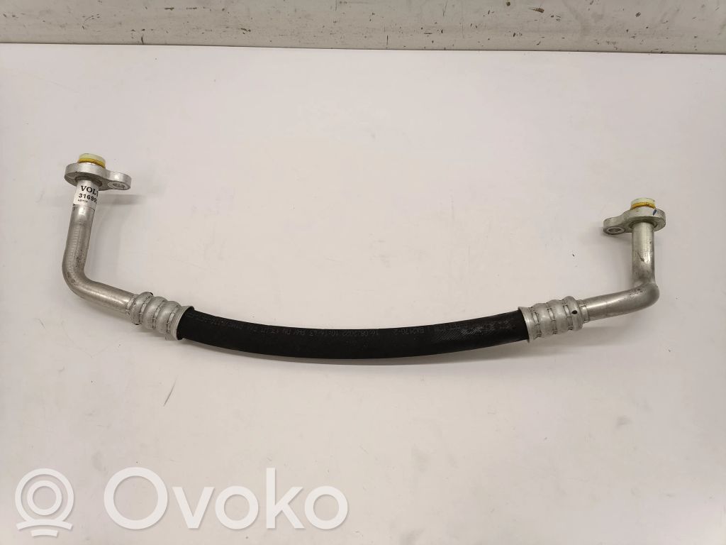 Ilmastointilaitteen putki (A/C)   31699281