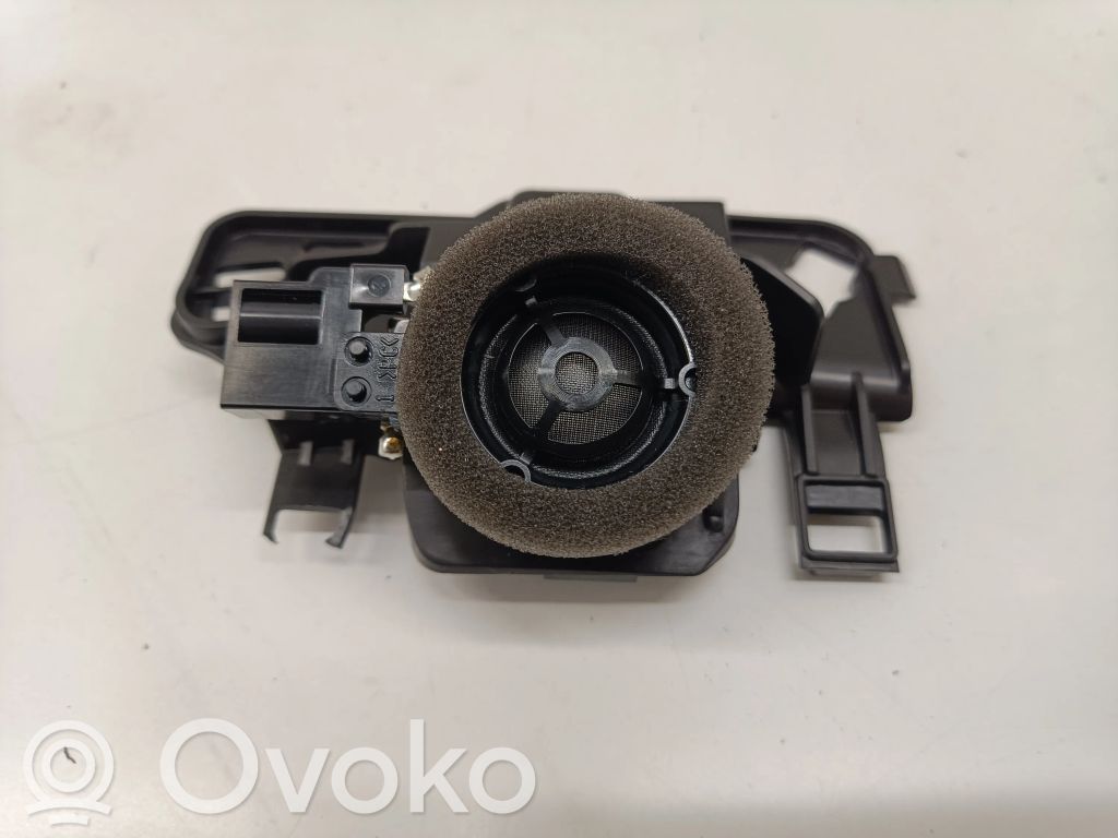 Polestar 2 Front door high frequency speaker 