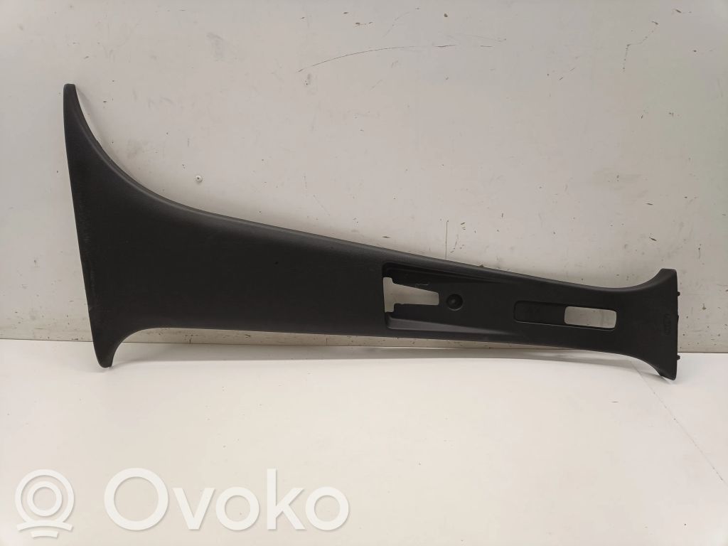 Dacia Spring Pilar (B) (inferior) 