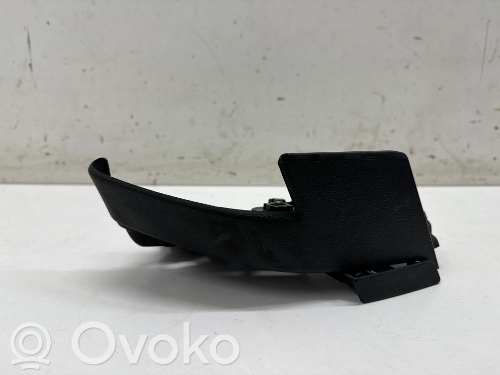 Volvo XC60 Moldura del cinturón 