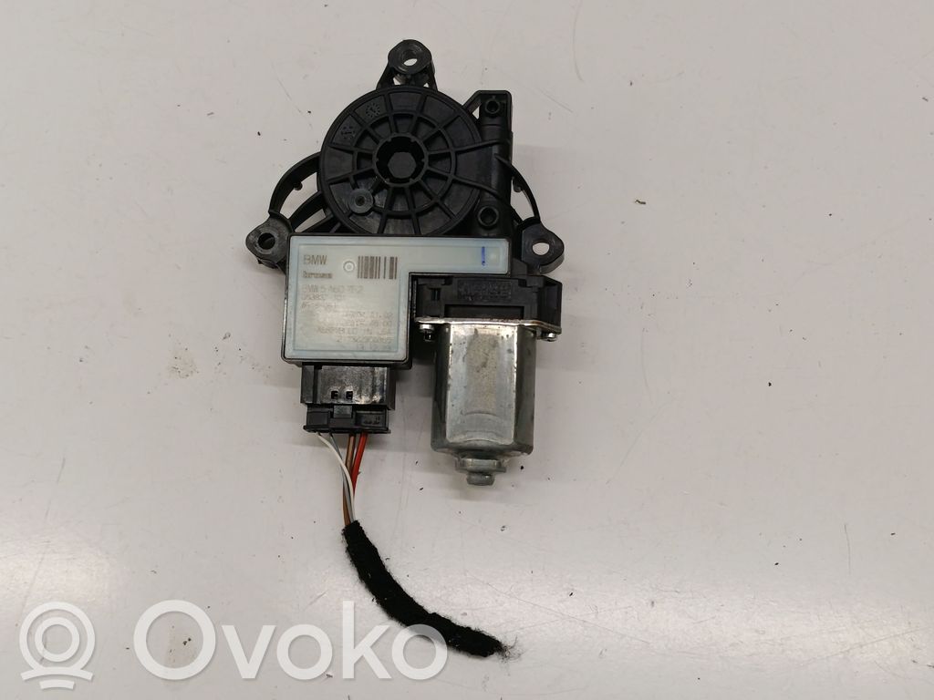 BMW 3 G20 G21 Silnik regulatora szyby drzwi przednich 