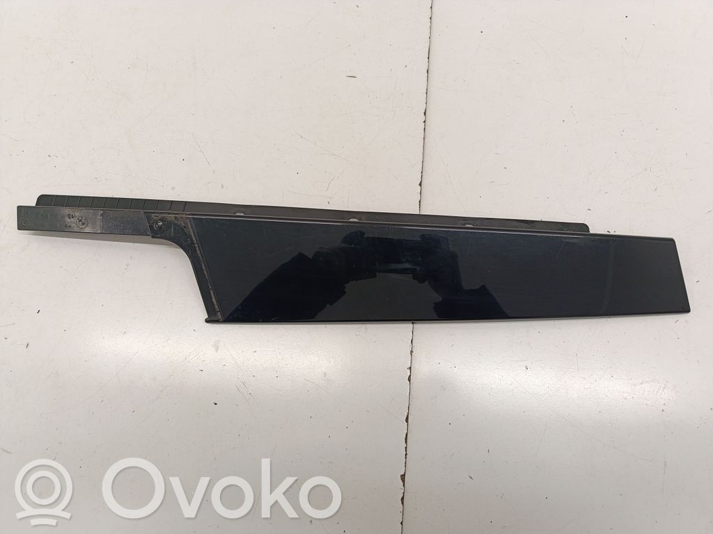 Mini Cooper Countryman F60 Listwa / Uszczelka szyby drzwi przednich 