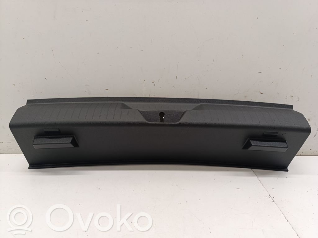 Opel Astra L Protector del borde del maletero/compartimento de carga 