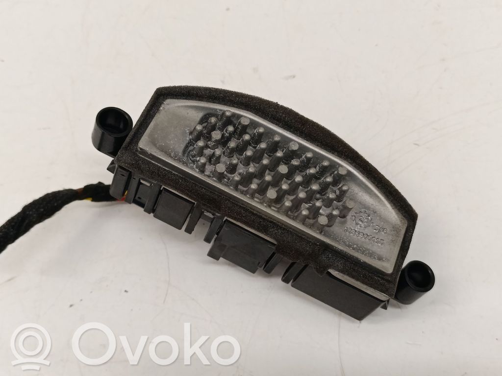 BMW 2 F44 Motor aerotermă/rezistor ventilator 