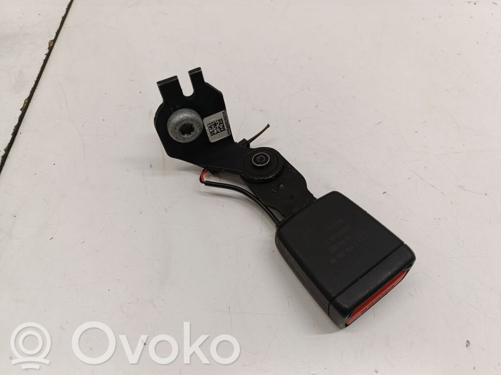 BMW 2 F44 Hebilla del cinturón de seguridad trasero 