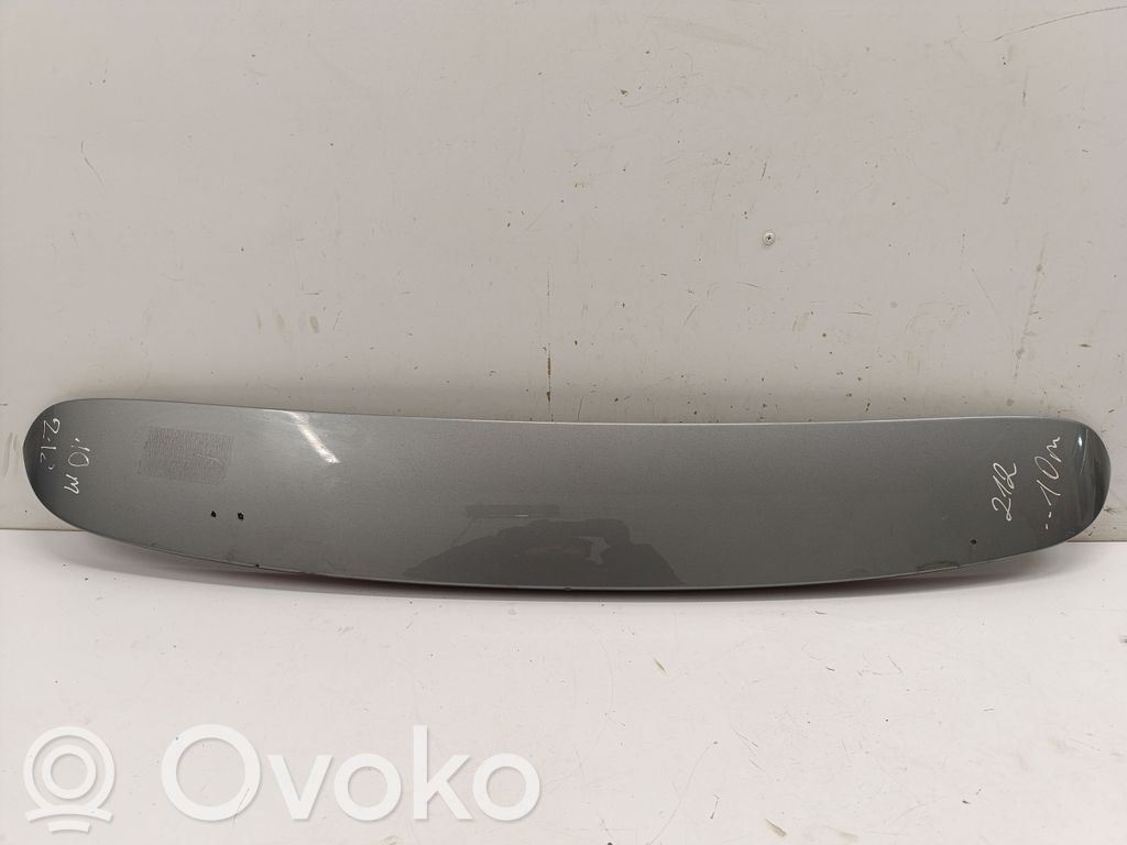 Mercedes-Benz E W212 Third/center stoplight 