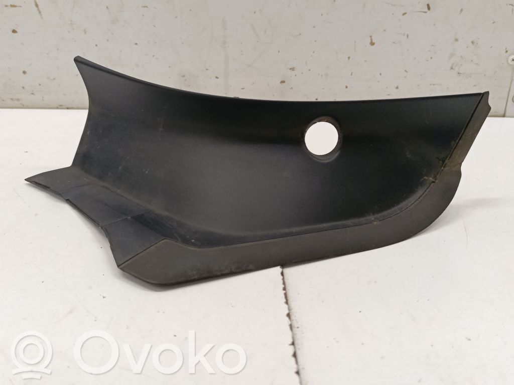Polestar 2 Takavalon valaisimen muotolista 