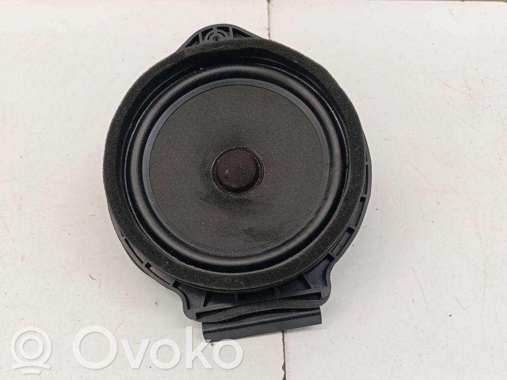 Opel Crossland X Altavoz de la puerta delantera 