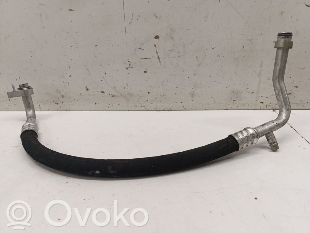 Mercedes-Benz GLA W156 X156 Ilmastointilaitteen putki (A/C) 
