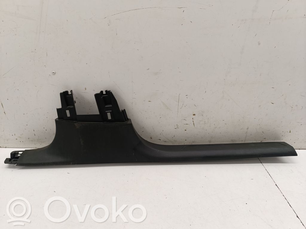 Opel Grandland X (B) Revêtement de pilier (bas)