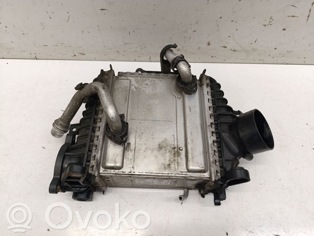 Chłodnica powietrza doładowującego / Intercooler   A6540906100,A6540104604