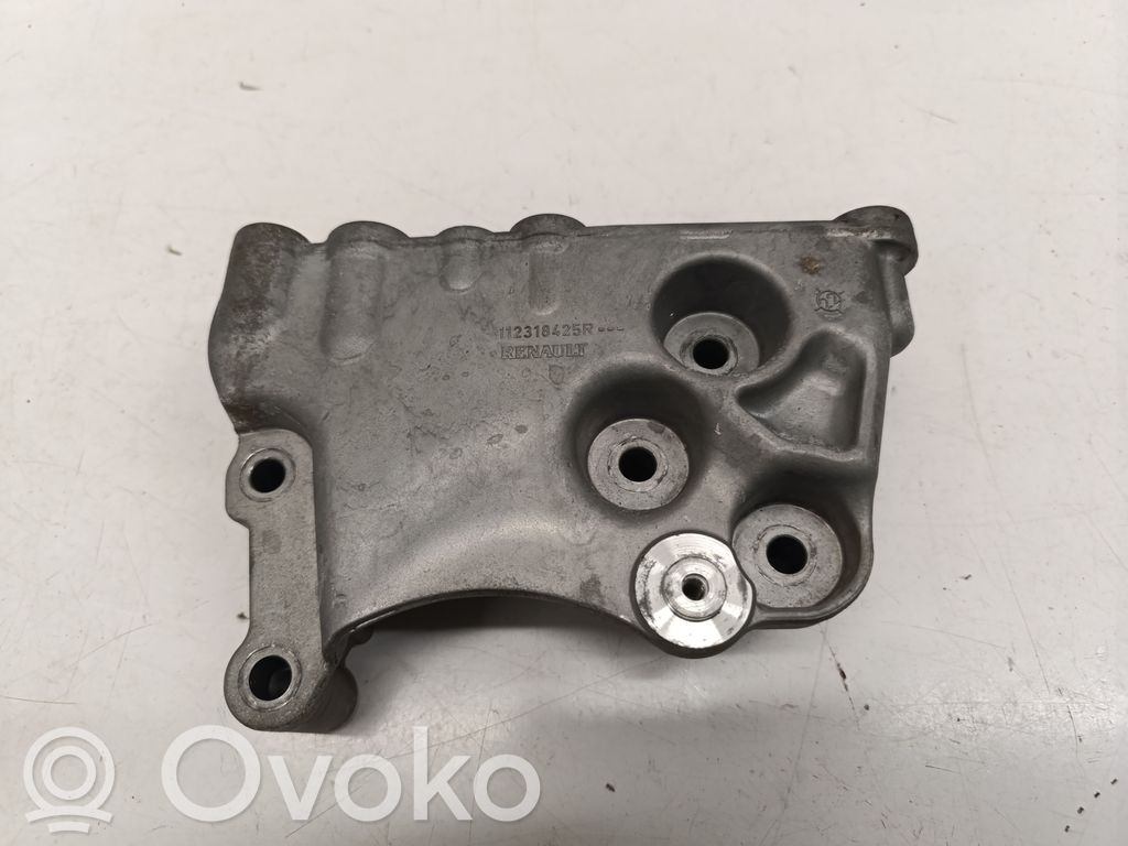 Engine mounting bracket   112318425R