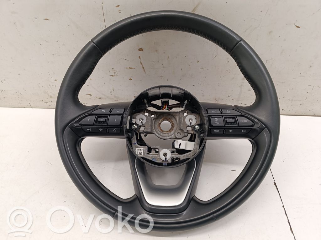 Toyota Yaris XP210 Vairas 