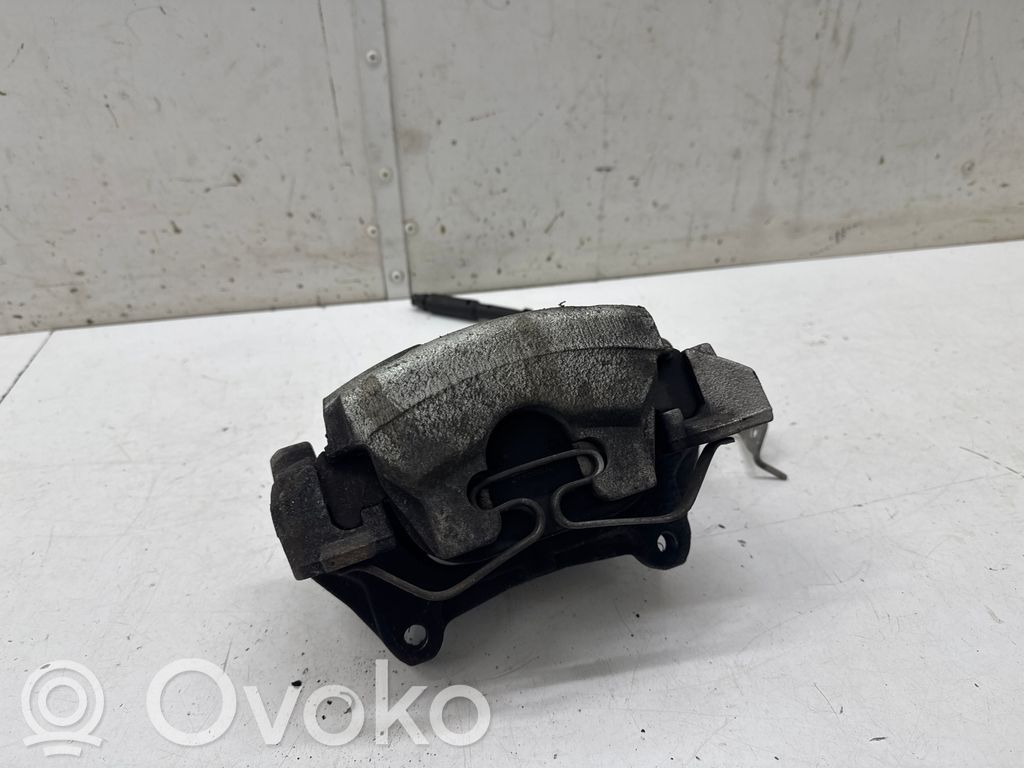 Volvo XC60 Etujarrusatula 