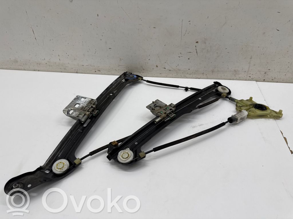 Elektryczny podnośnik szyby drzwi przednich   4G8837462B