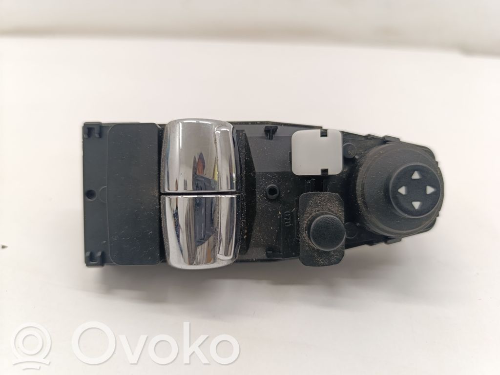 Mini Paceman (R61) Przyciski szyb 